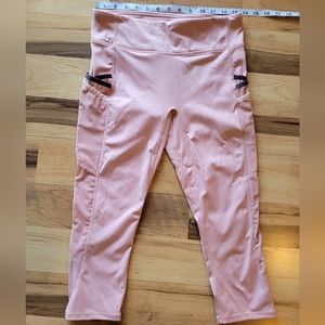 Fabletics mid-rise crop size M